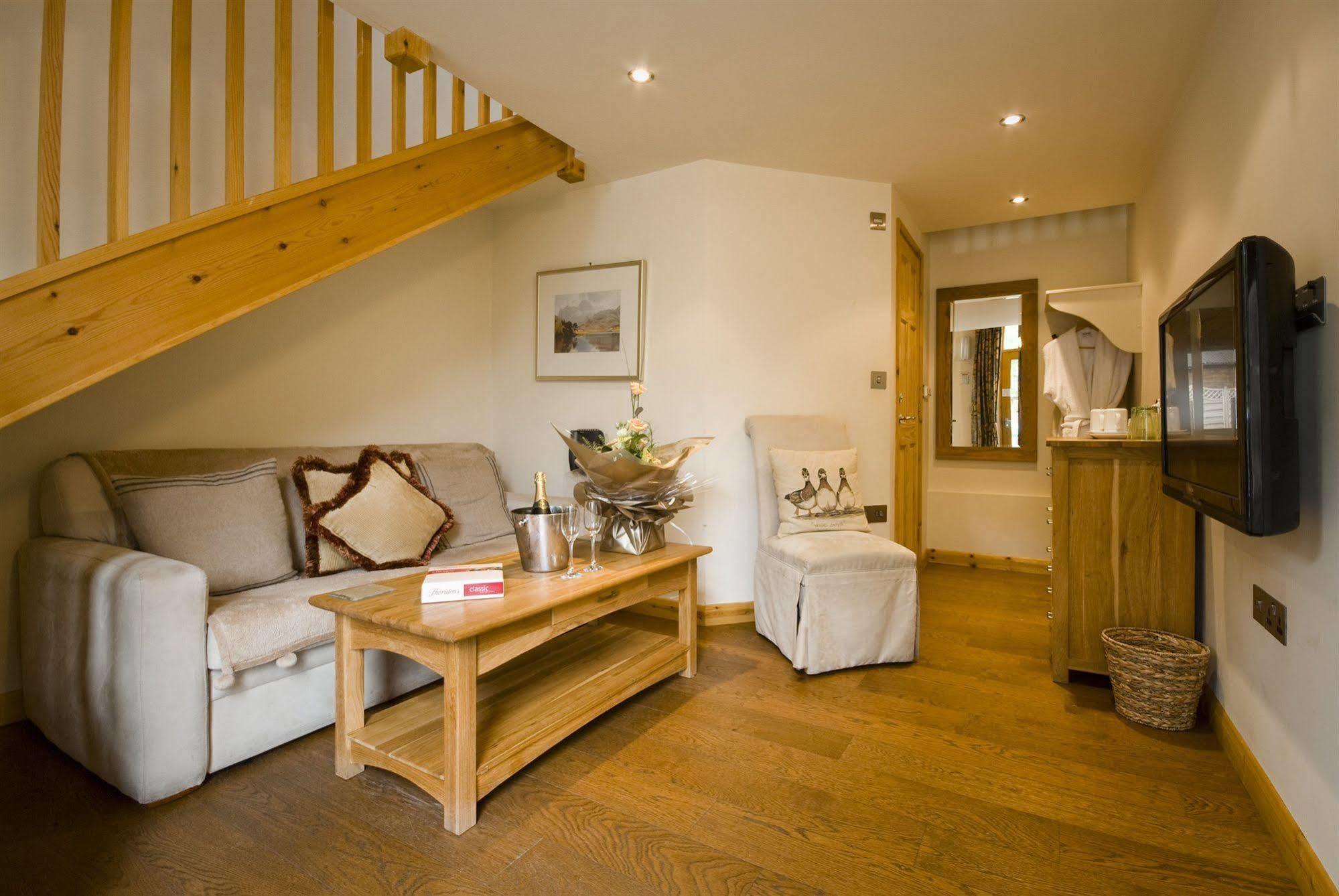 Hotel Tweedies Bar And Grasmere